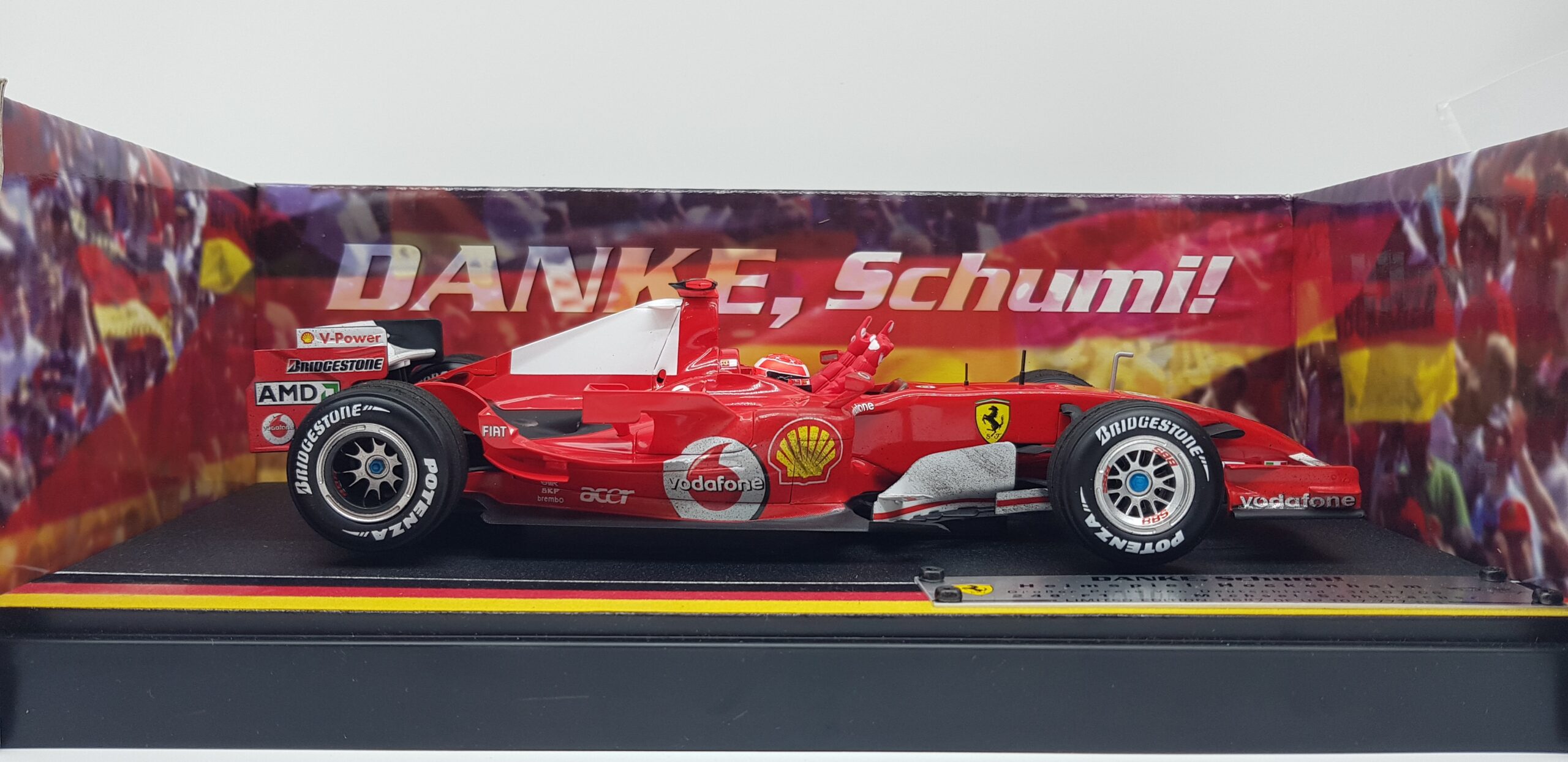 Hot Wheels 1.18 Ferrari F1 GP 248-F1 2006 Michael Schumacher