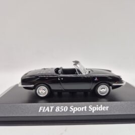 Minichamps 1.43 Fiat 850 Sport Spider 1968  Black colour ( 940 121231 )
