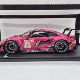 IXO Models 1.18 Porsche 911 RSR #85 LeMans 24 hr 2023 Iron Dames ( LEGT18-23039 )