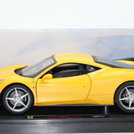 HOTWHEELS ELITE 1.18 Ferrari 458 ITALIA yellow (P9894 )