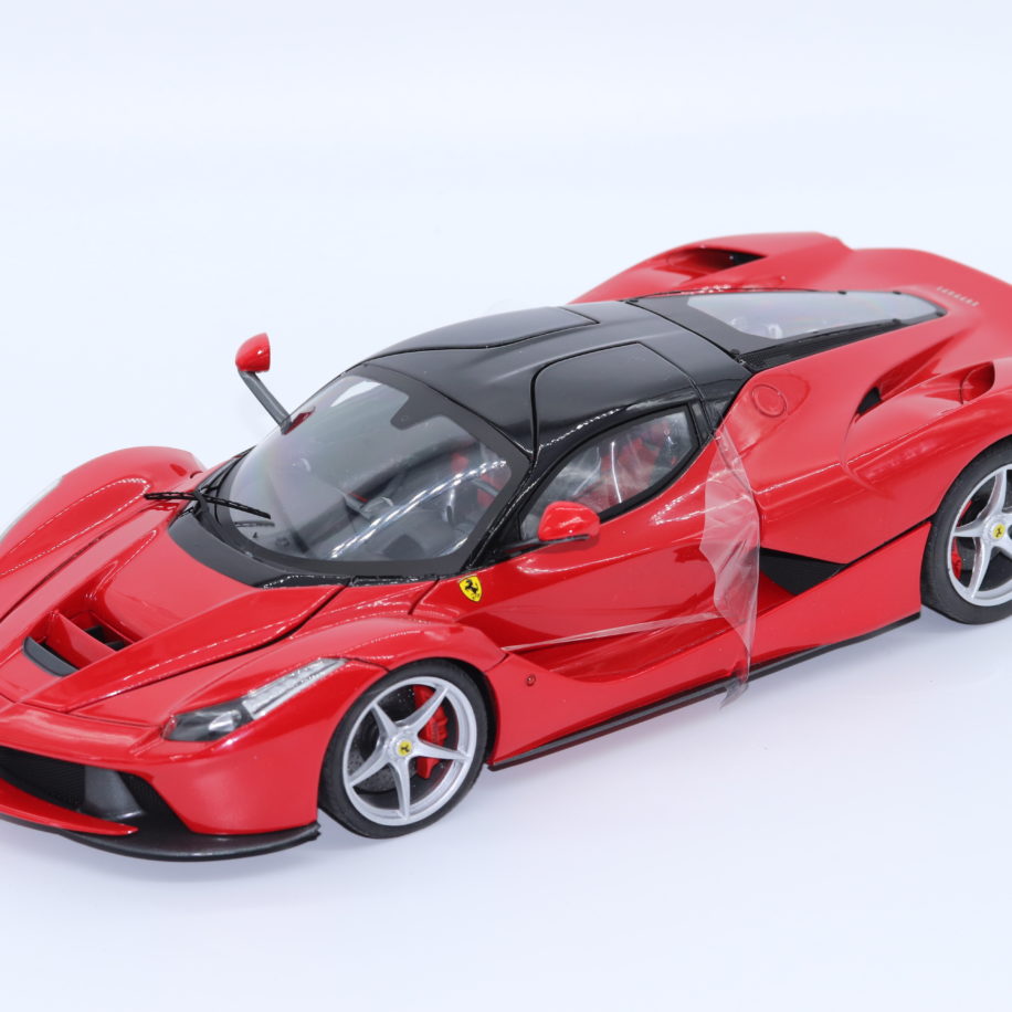 Ferrari 1 18
