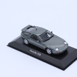 MAXICHAMPS MINICHAMPS 1.43 PORSCHE 928 GTS 1991 grey metallic ( 940 068100 )