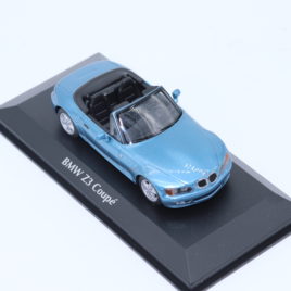 MINICHAMPS Maxichamps 1.43 BMW Z3 Coupe 1997  Blue color ( 940 234331 )