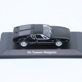 MINICHAMPS Maxichamps 1.43 DE TOMASO MANGUSTA 1967  Black ( 940 127121 )