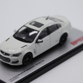BIANTE 1.43 HOLDEN VF SSV COMMODORE REDLINE  Heron White color ( B43716B  )