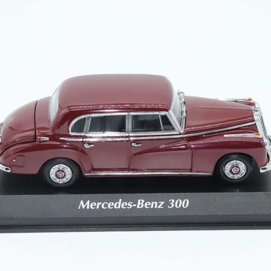 Minichamps Maxichamps 1/43 Mercedes 300 SL W198 I Rouge 1955 - Neuve