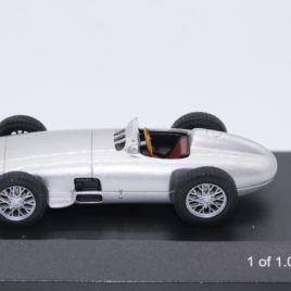 WHITEBOX 1.43 MERCEDES BENZ W196 1954  Silver color  Limited edition 1 of 1000 made