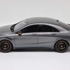 GT SPIRIT 1.18 MERCEDES BENZ AMG CLA 45  Sealed resin model  Grey colour with orange accents ( GT722 )