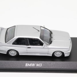 Maxichamps Minichamps 1.43 BMW ( E30 ) M3 1987  Silver metallic colour ( 940 020302 )