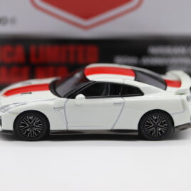 TOMICA TOMYTEC 1.64 Nissan R35 GT-R  50th anniversary 2020   White colour with red stripes ( LV-N200 )