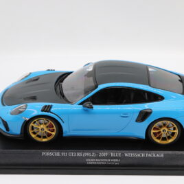 Minichamps 1.18 Porsche 911 ( 991.2 ) GT3 RS  Weissach Package 2019  Miami Blue colour with gold wheels ( 153 068232 )