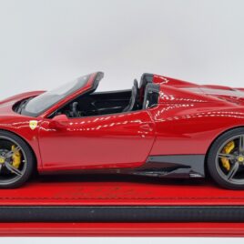 MR COLLECTION 1.18 Ferrari 458 Speciale A Aperta  Red colour with silver Livery