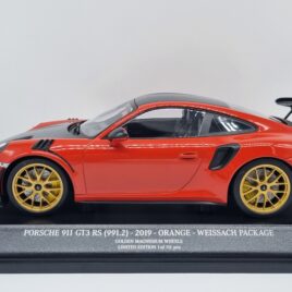 MInichamps 1.18 Porsche 911 991.2 GT3 RS 2019  Weissach Package  Lava Orange colour ( 153 068227 )