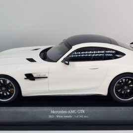 Minichamps 1.18 Mercedes-Benz AMG GTR 2021 white colour ( 155 036028 )