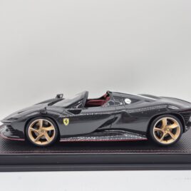MR Collection Models 1.18 Ferrari Daytona SP3 Black full Carbon ( FE036SE5 )
